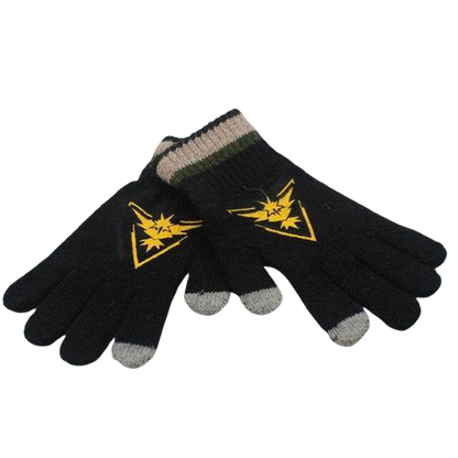 Instinct Team gloves.